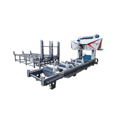 Banzic orizontal Trak-Met TTS-800-60 Standard pentru debitarea industrială a buștenilor de până la 900 mm, echipat cu volante Ø 800 mm și pânză panglică de 60 mm.